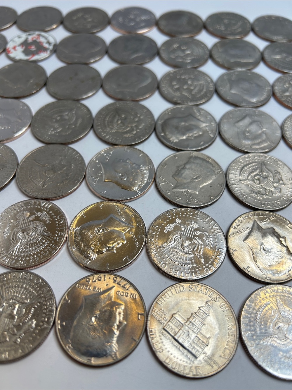 Large Estate Sale Kennedy Half Dollars Coin Lot Face Value $35 Coin Collection - Picture 3 of 7